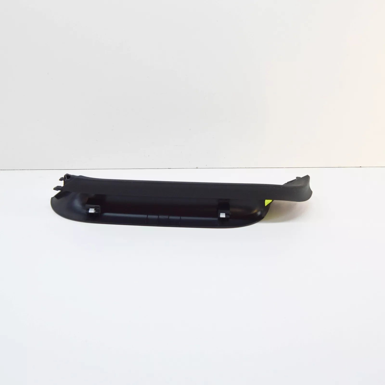 NEW VW TIGUAN AD REAR LUGGAGE COMPARTMENT LID TRIM PANEL 5NA867703B82V ORIGINAL