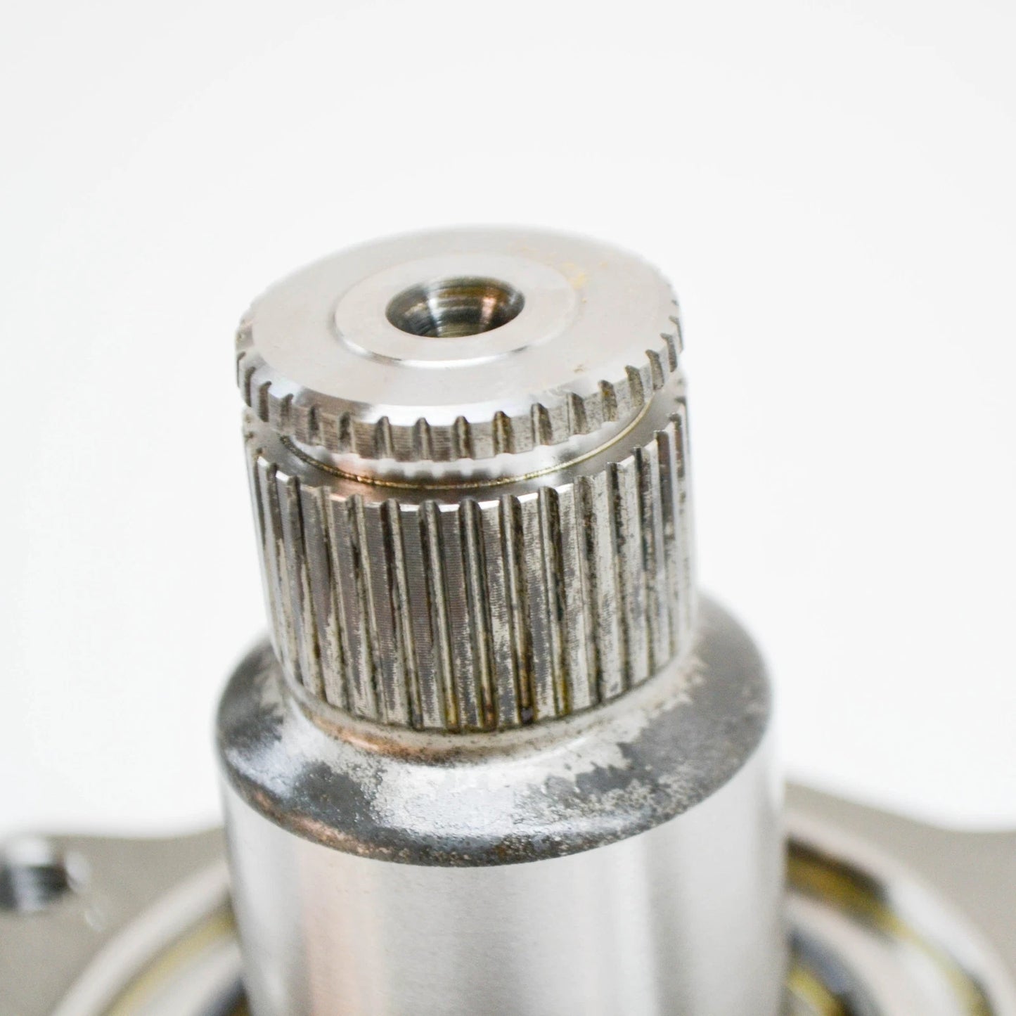 NEW VOLKSWAGEN PHAETON GP2 GEARBOX RIGHT FLANGED SHAFT 09E409356A ORIGINAL