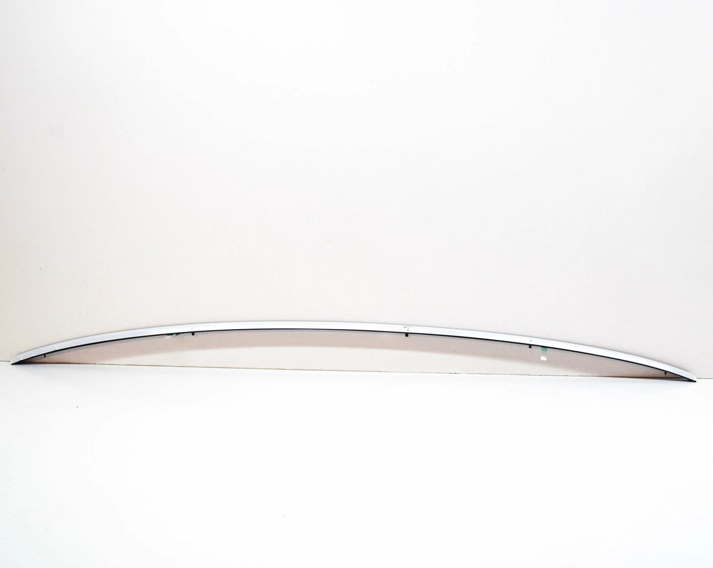 NEW AUDI A6 C8 REAR TAILGATE LUGGAGE TRIM STRIP GLOSSY 4K5853927T94