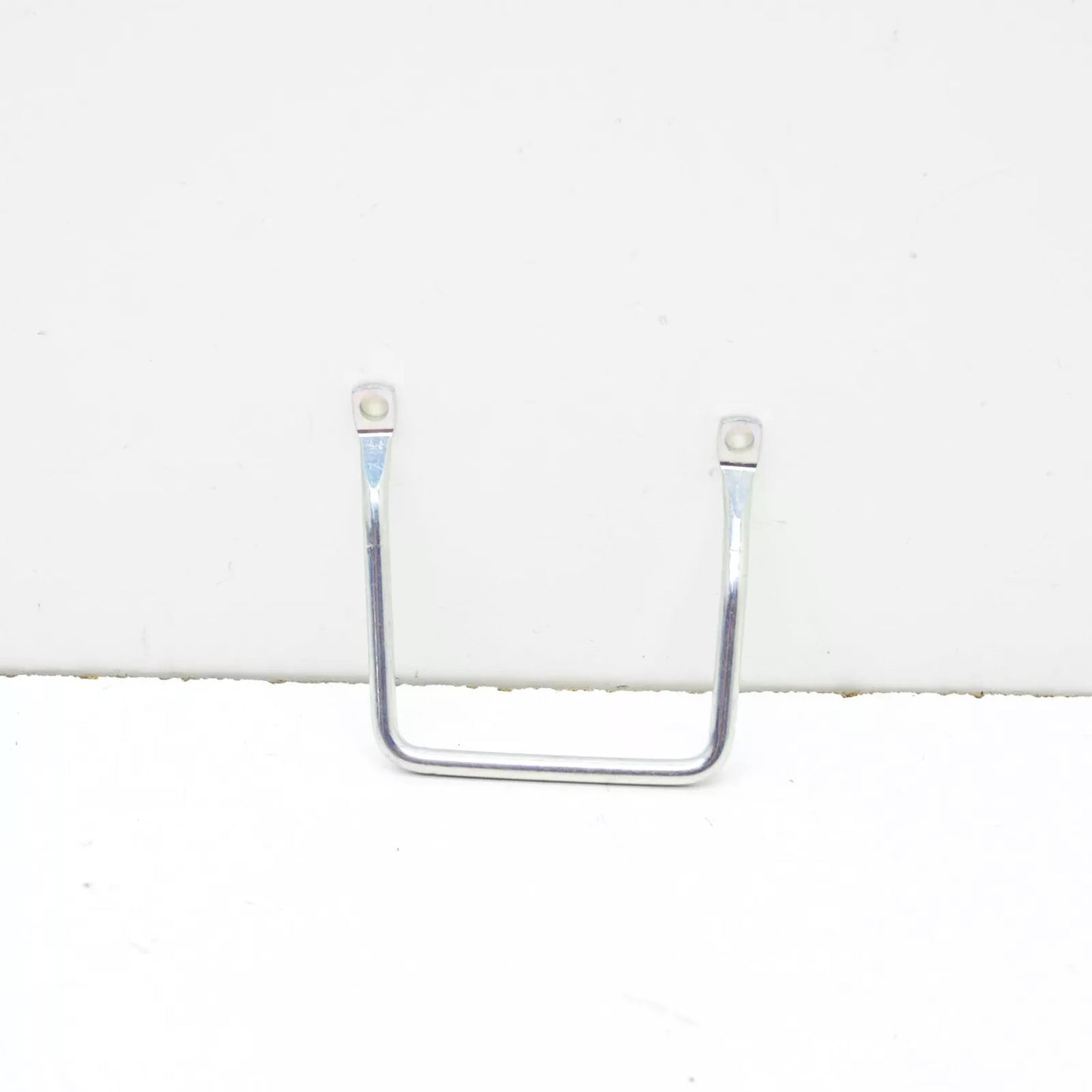 NEW VOLKSWAGEN CADDY 2K LEFT SEAT BELT GUIDE 2K0858814 ORIGINAL