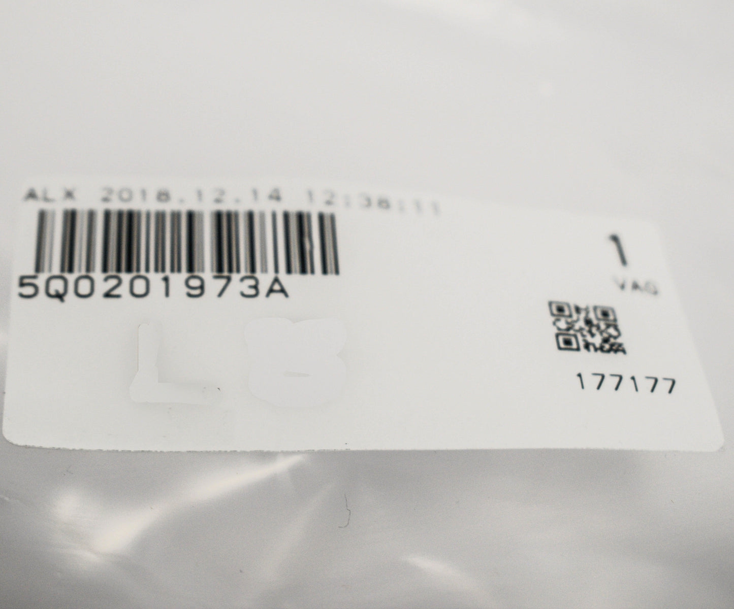 NEW AUDI A3 8V FUEL LINE COVER 5Q0201973A ORIGINAL