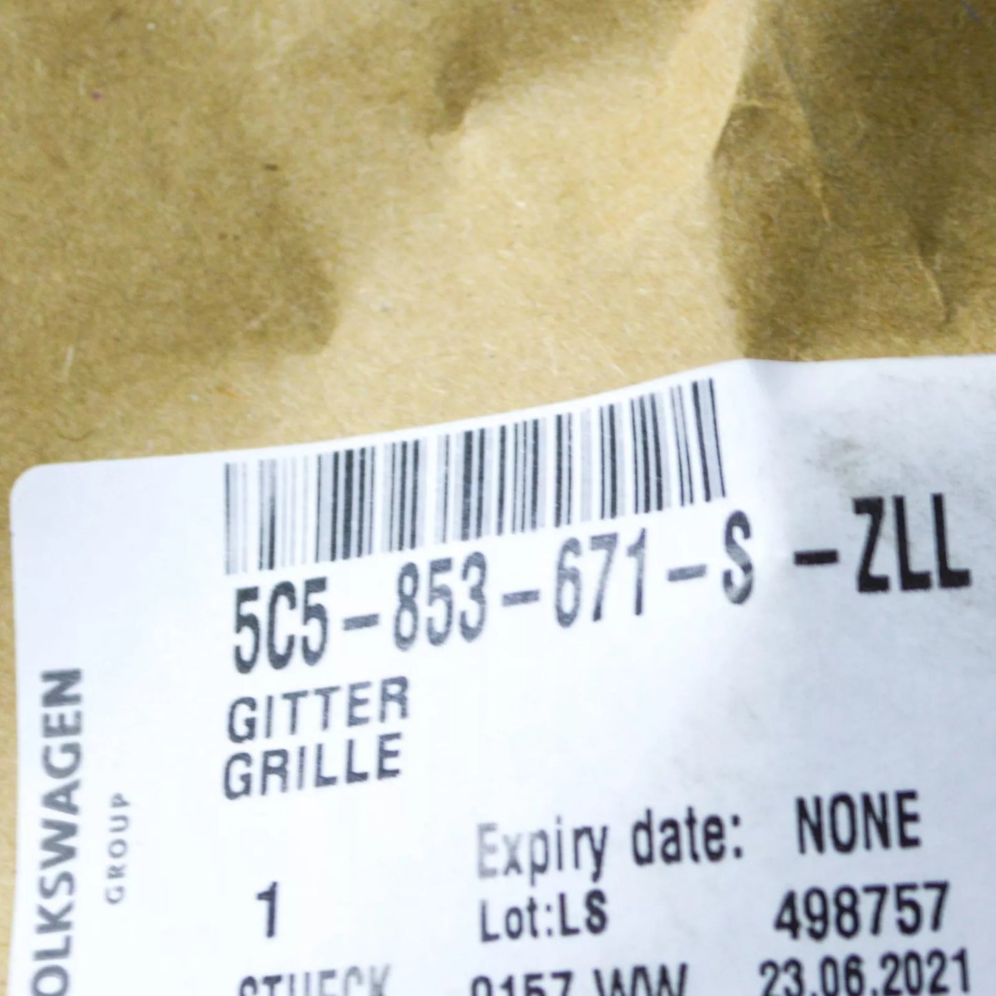 NEW VOLKSWAGEN BEETLE A5 FRONT BUMPER LOWER GRILLE 5C5853671SZLL ORIGINAL