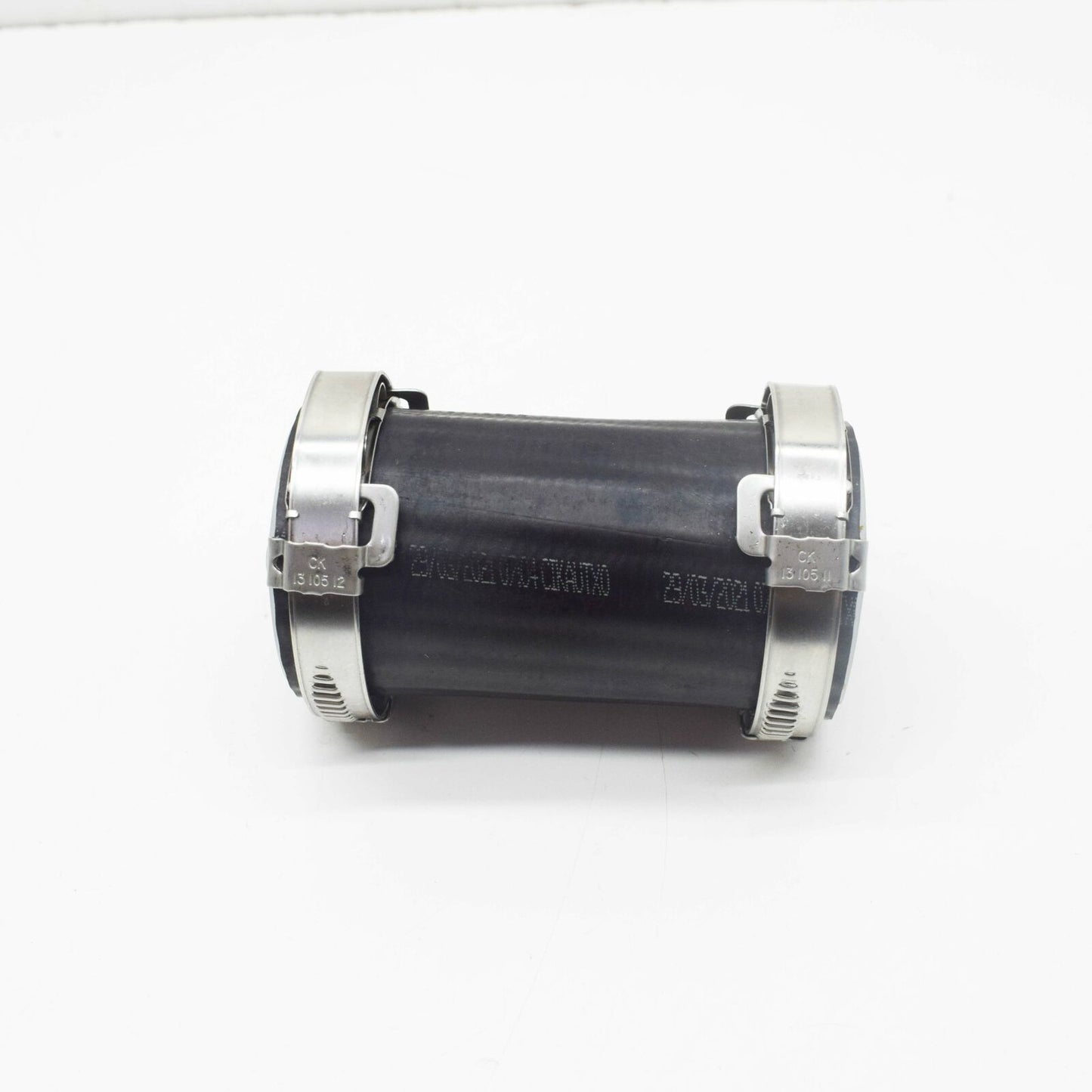 NEW VOLKSWAGEN TOUAREG CR UPPER INTERCOOLER HOSE 4M0145944A ORIGINAL