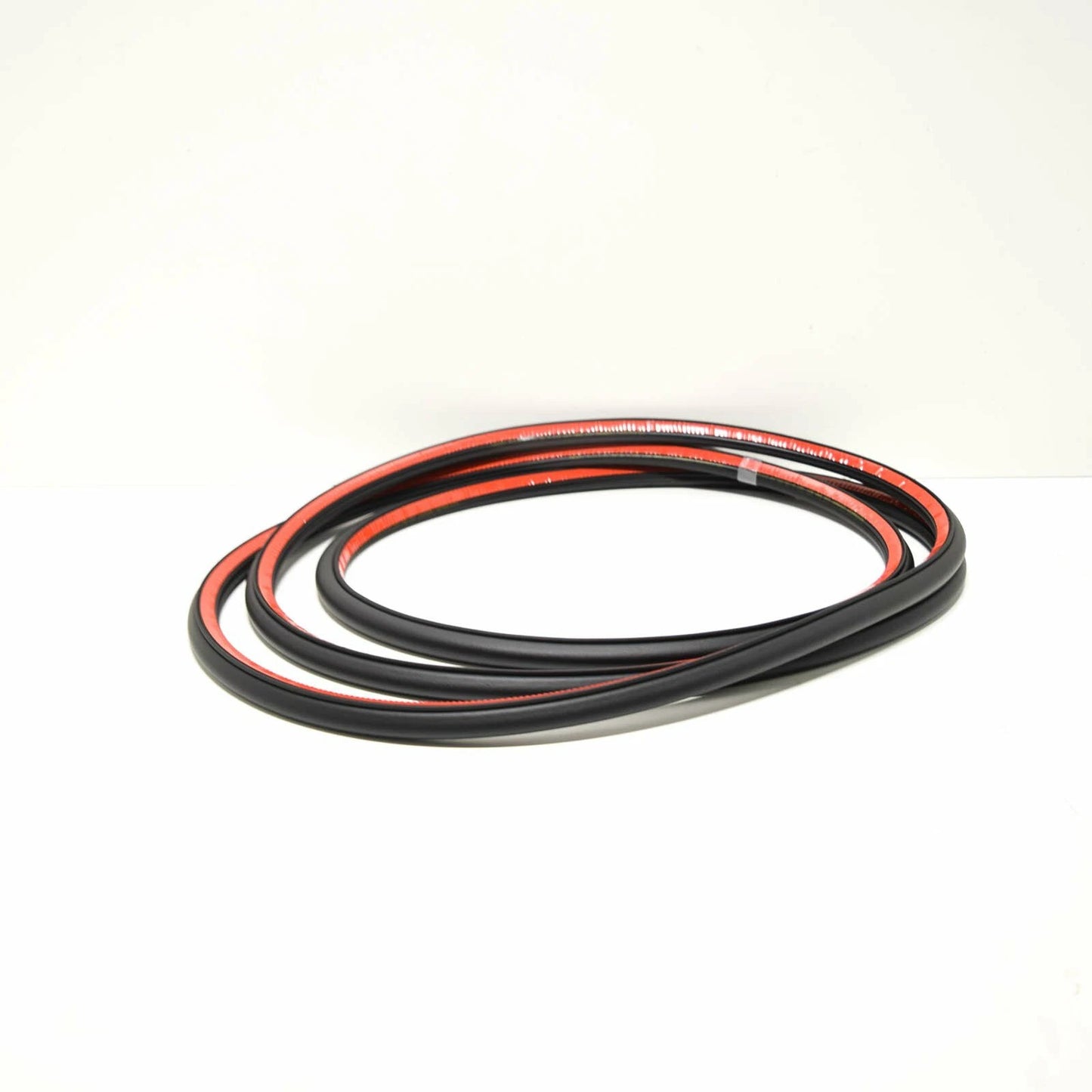 NEW VOLKSWAGEN TIGUAN MK1 FRONT RIGHT DOOR SEAL LOWER 5N0837702A5AP