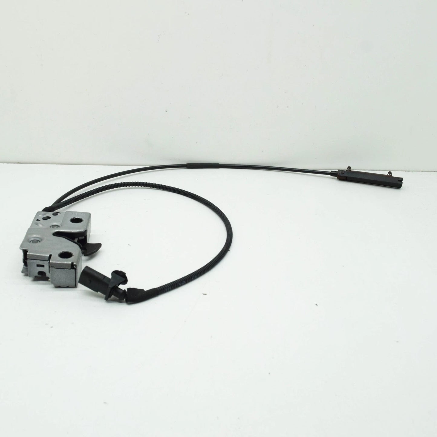 NEW VOLKSWAGEN ID.4 E21FRONT BONNET HOOD LID LOCK RHD 11C823509B ORIGINAL