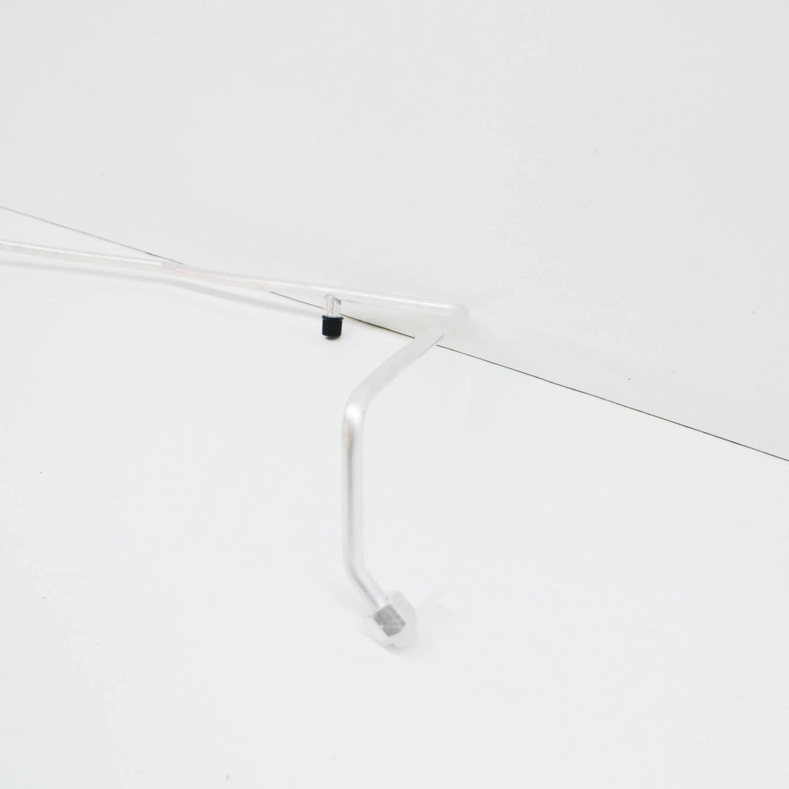 NEW BMW 3 E30 AC DRYER EVAPORATOR HOSE LINE 64531381740 ORIGINAL