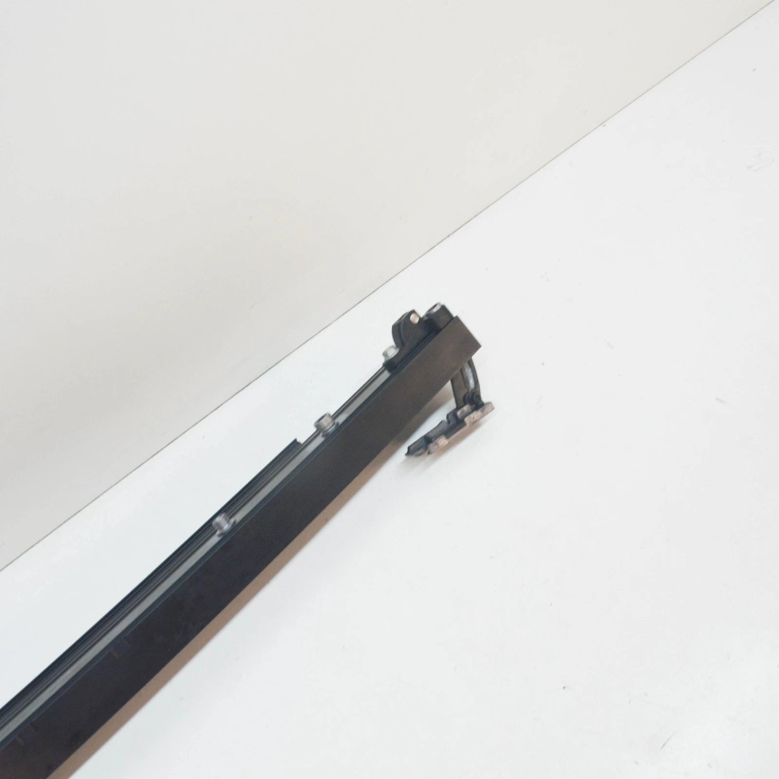 NEW MERCEDES-BENZ A W176 RIGHT SLIDING ROOF MECHANICS A1767801800 ORIGINAL