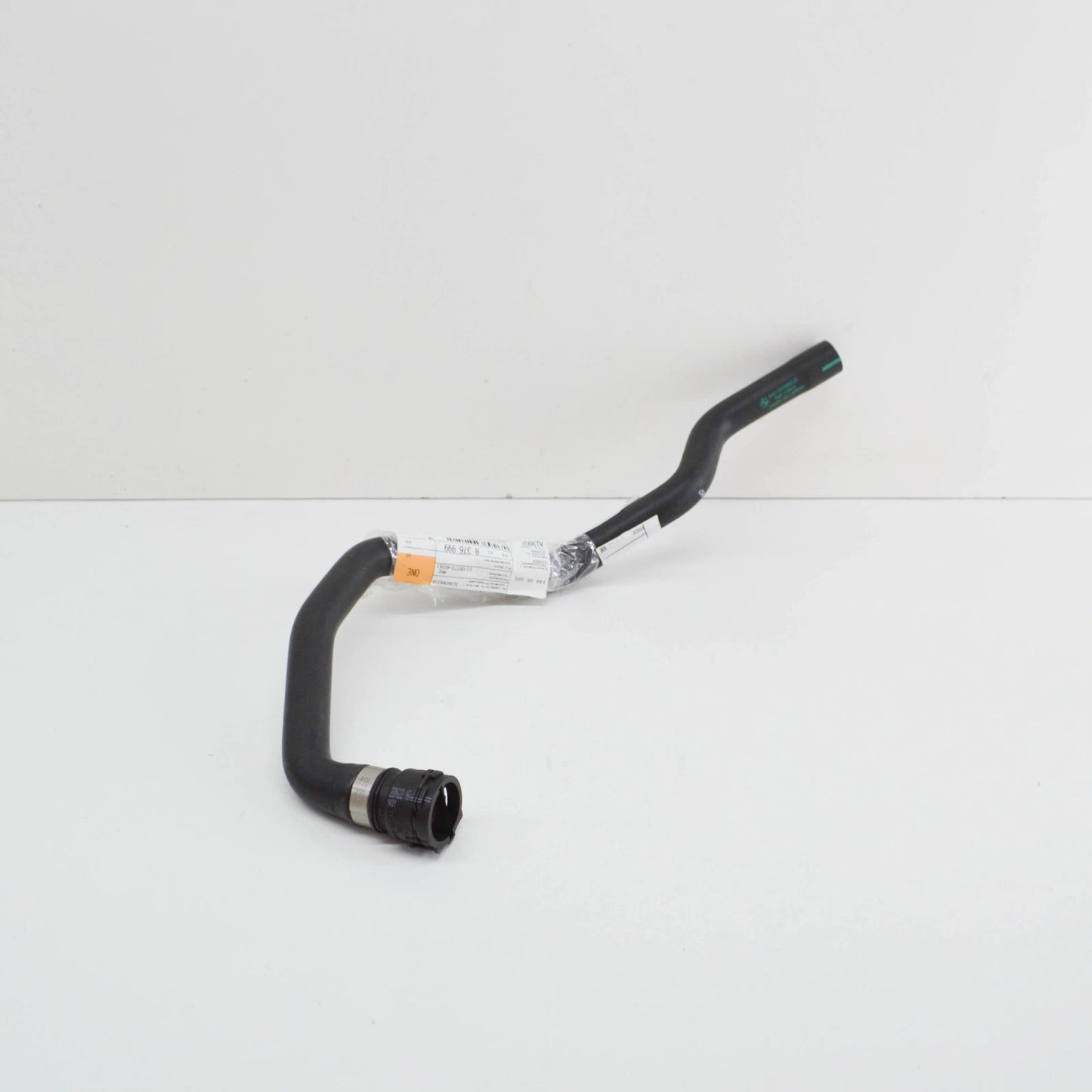 NEW BMW 3 E46 HVAC HEATER HOSE 64218376999 8376999 ORIGINAL