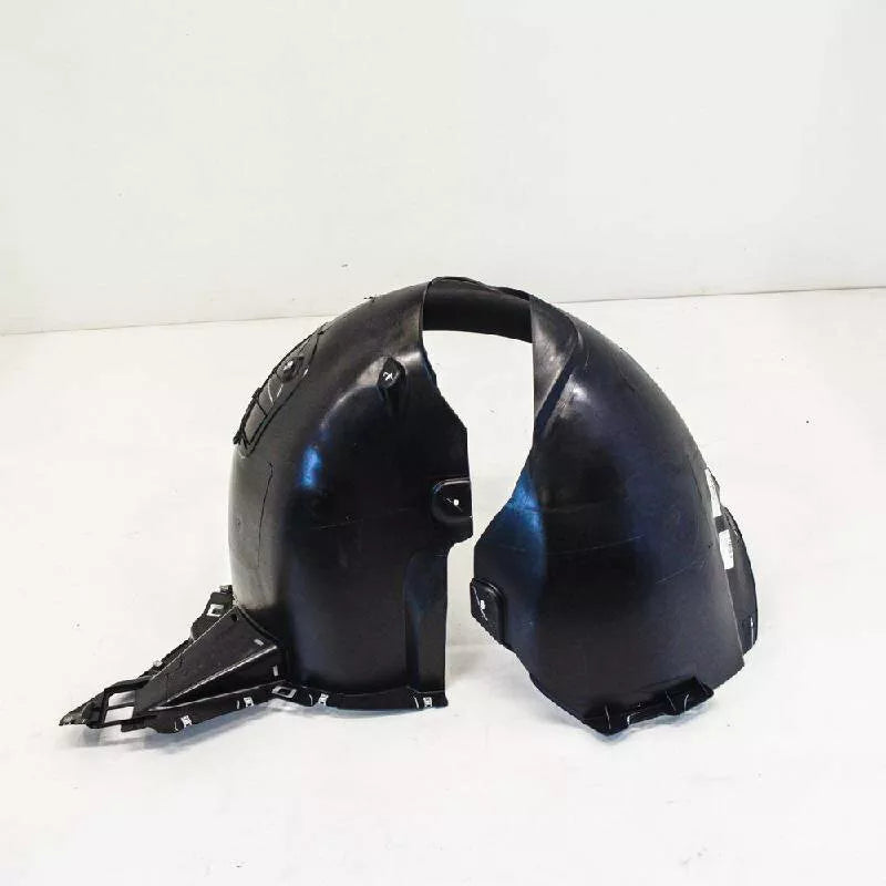 NEW VOLKSWAGEN BEETLE FRONT RIGHT WHEEL ARCH HOUSING 5C5805912H ORIGINAL