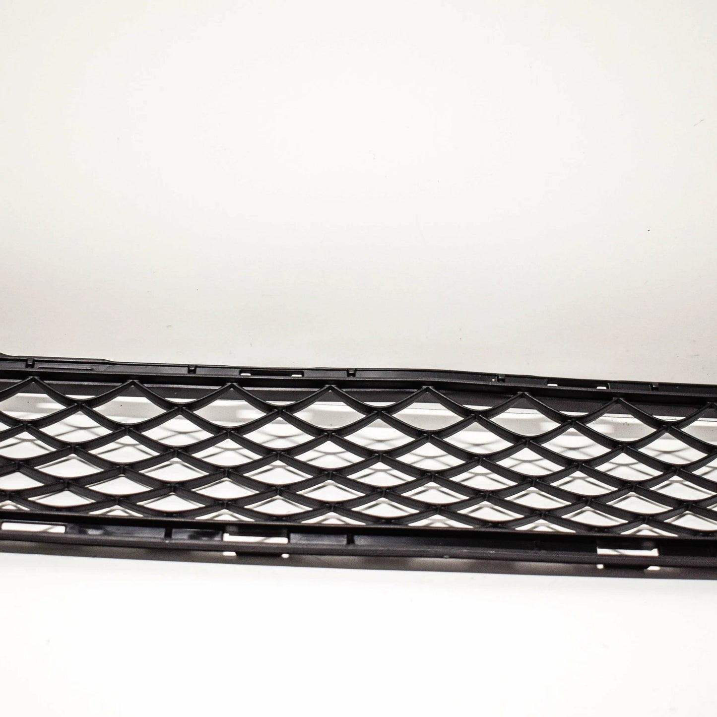 NEW MERCEDES-BENZ GLE W166 FRONT BUMPER LOWER GRILLE A1668857822