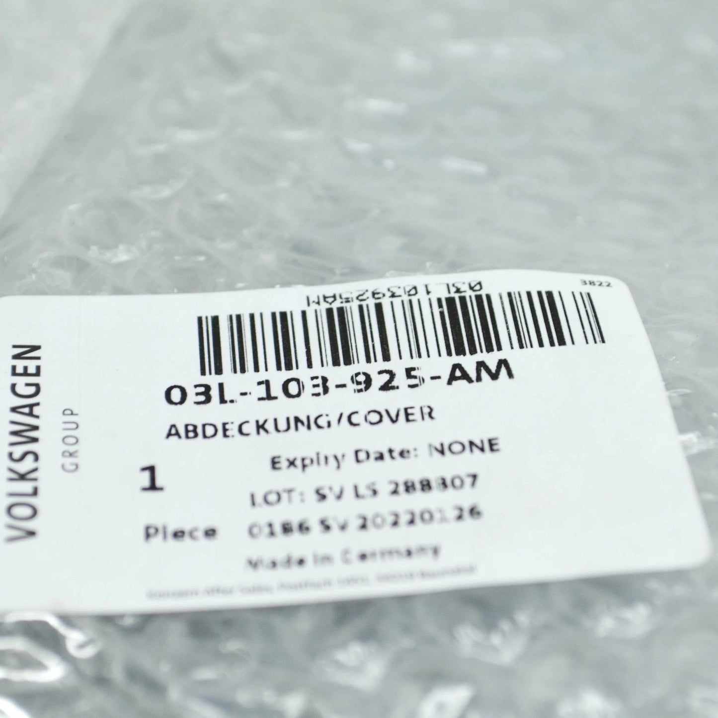 NEW VW BEETLE A5 ENGINE INTAKE MANIFOLD COVER 'VW' 'TDI' 03L103925AM ORIGINAL