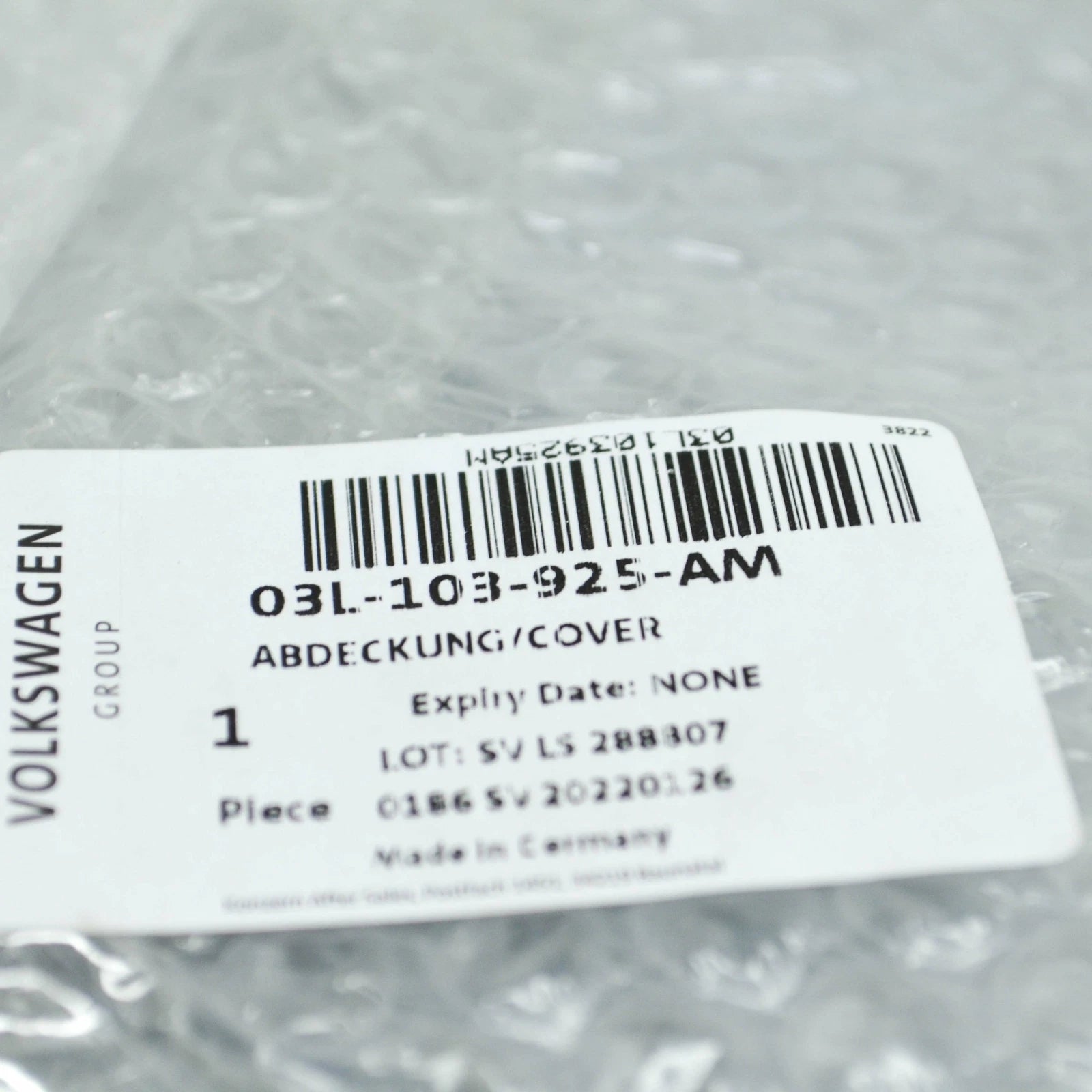 NEW VW BEETLE A5 ENGINE INTAKE MANIFOLD COVER 'VW' 'TDI' 03L103925AM ORIGINAL