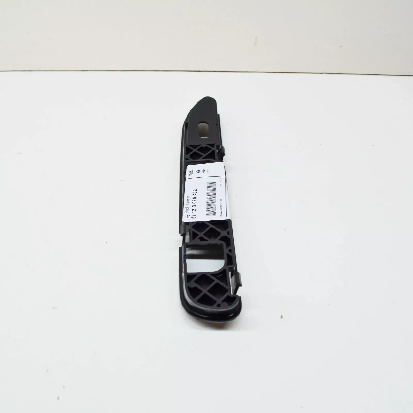 NEW BMW 7 G11 G12 M REAR RIGHT BUMPER ADAPTOR 8076422 51128076422 ORIGINAL