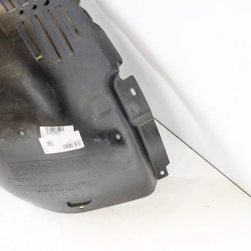 NEW VOLKSWAGEN GOLF MK7 5G FRONT LEFT WHEEL ARCH LINE 5G0805969P