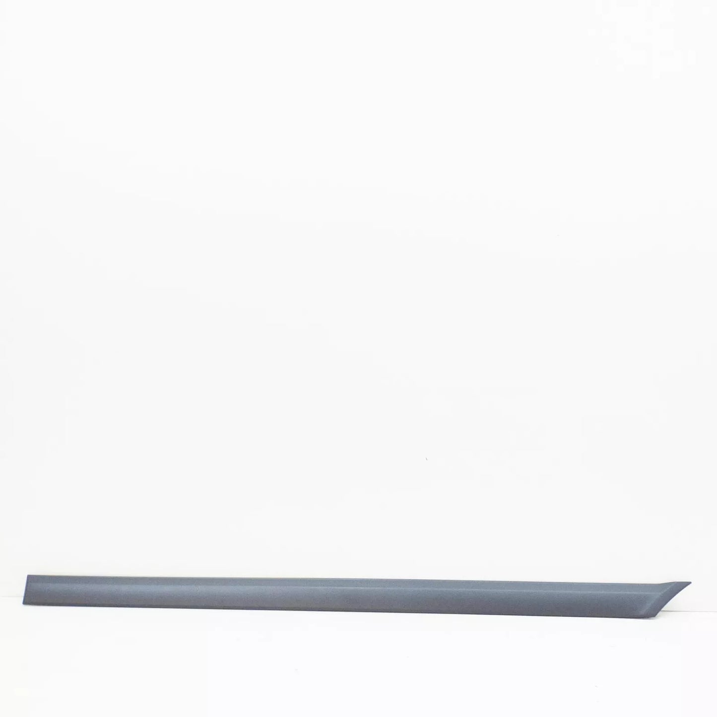 NEW MB VITO W639 LEFT SIDE PANEL BOTTOM PROTECTIVE STRIP A63969015629B51