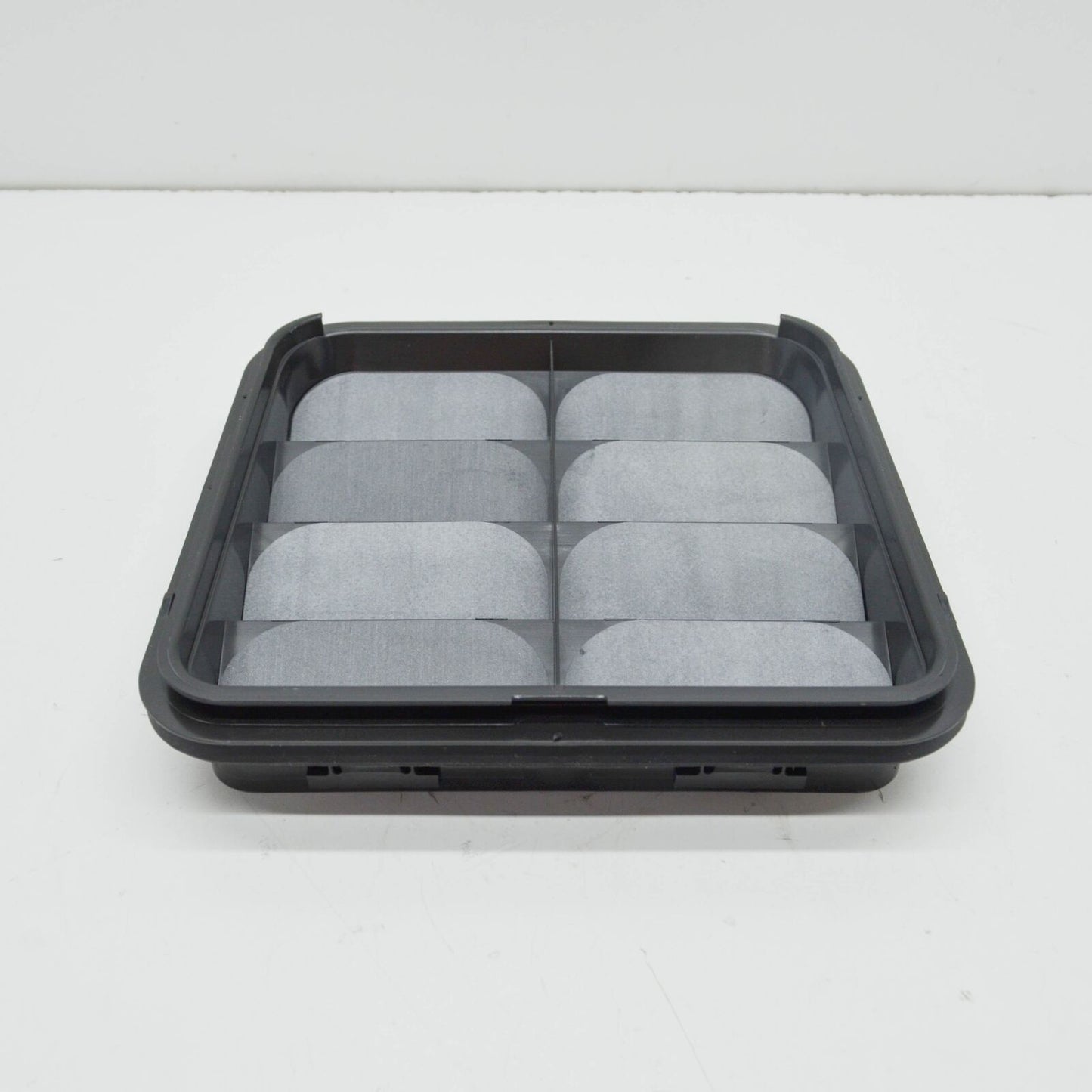 NEW AUDI Q7 4M REAR QUARTER PANEL VENT GRILLE 4M0819181B ORIGINAL