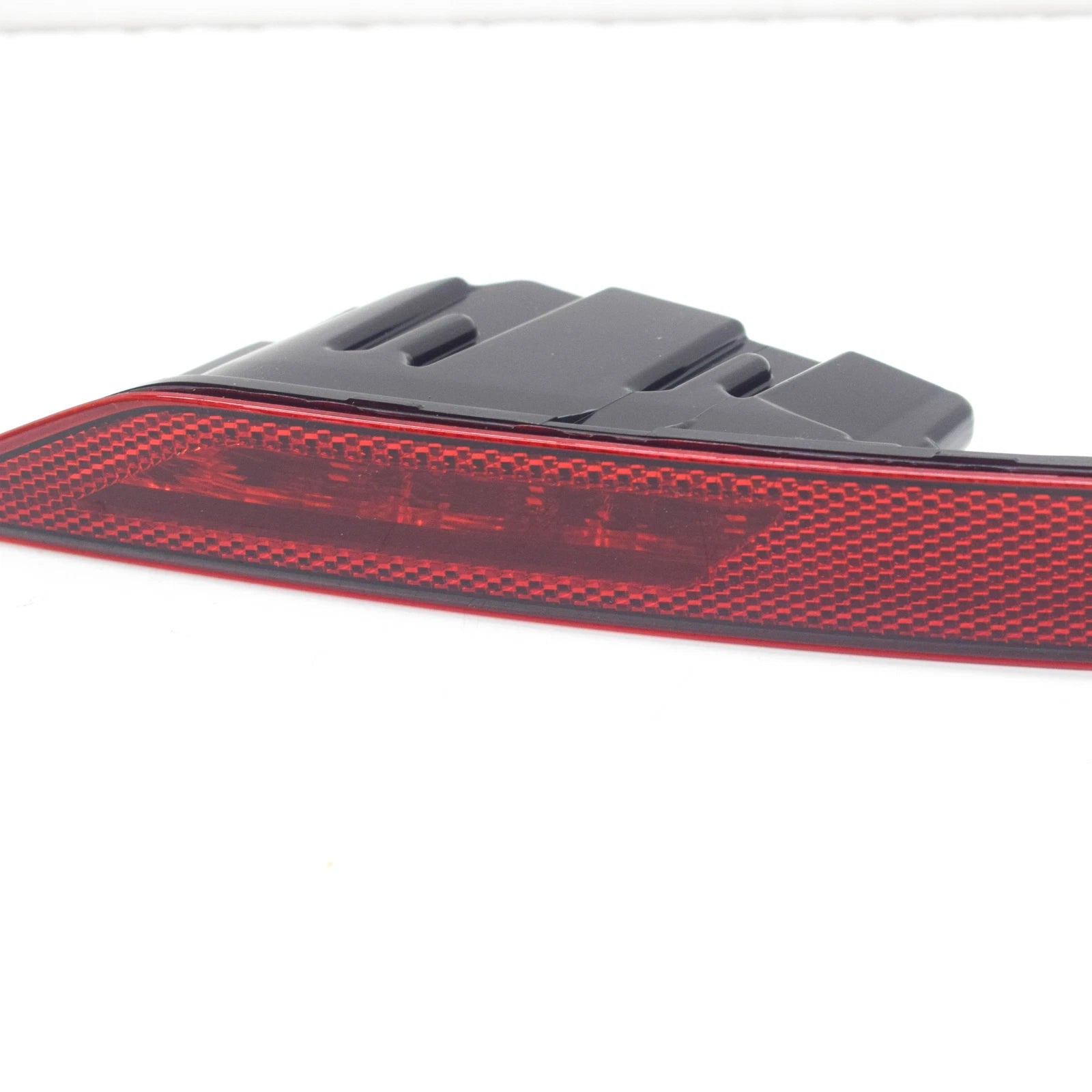 NEW AUDI E-TRON SPORTBACK GEA REAR LEFT FOG LIGHT 4KE945701