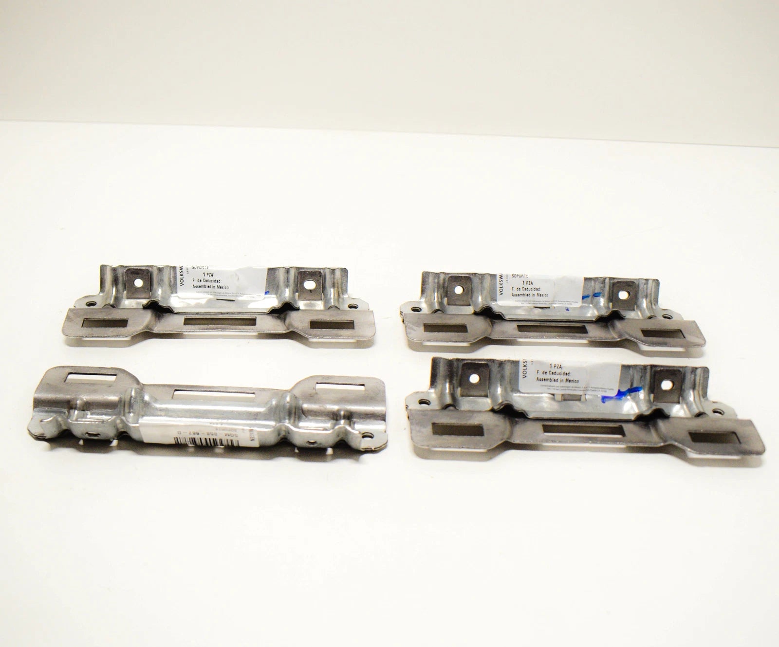 NEW VOLKSWAGEN GOLF MK7 GRAB HANDLE BRACKET X4 5GM858687D ORIGINAL