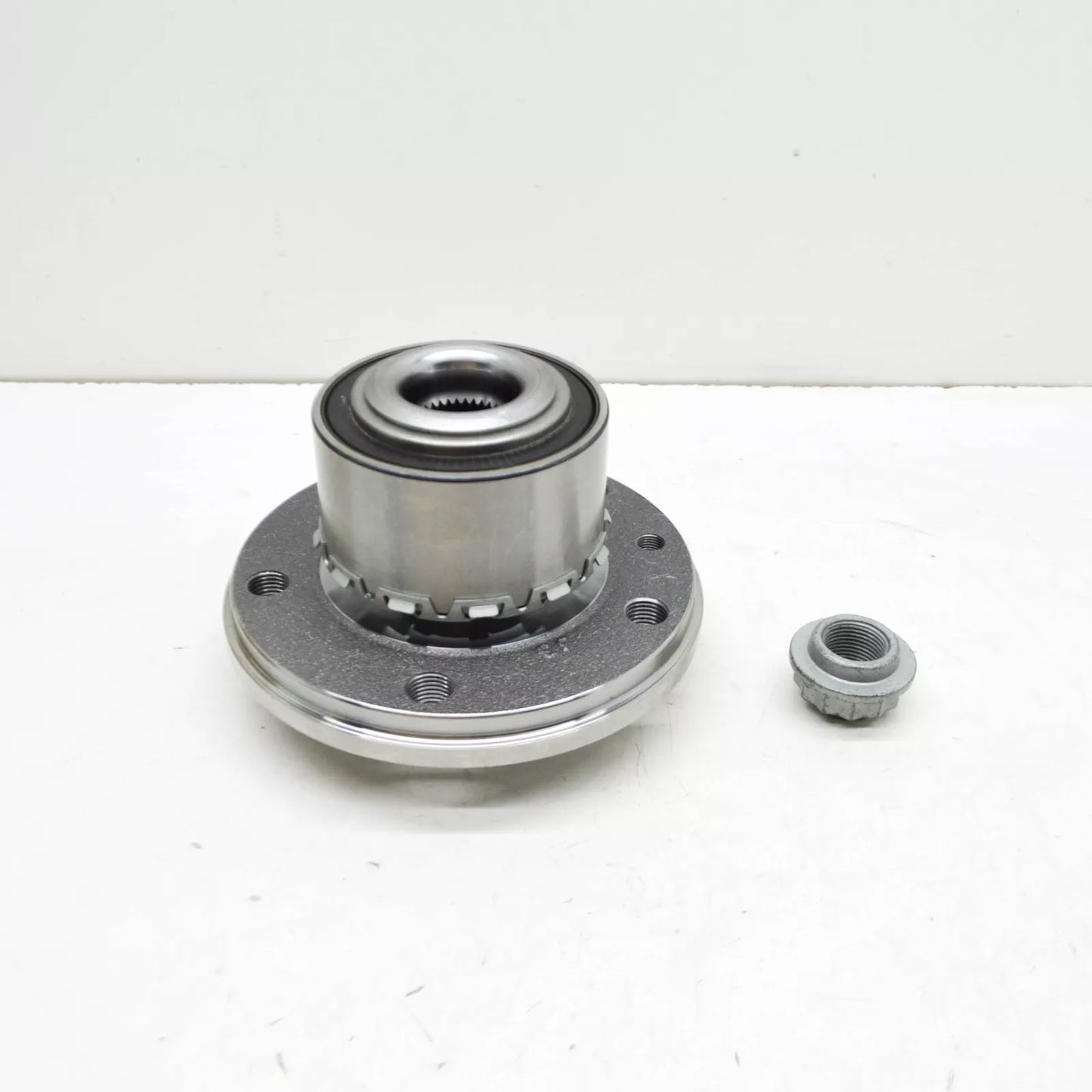NEW VW TOUAREG 7L FRONT WHEEL BEARING 7H0498611 ORIGINAL