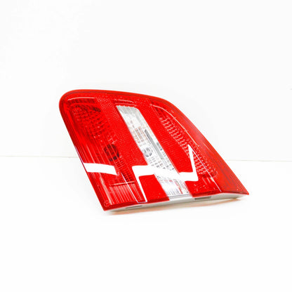NEW MERCEDES-BENZ B W246 REAR RIGHT INNER TAIL LIGHT A2468200864
