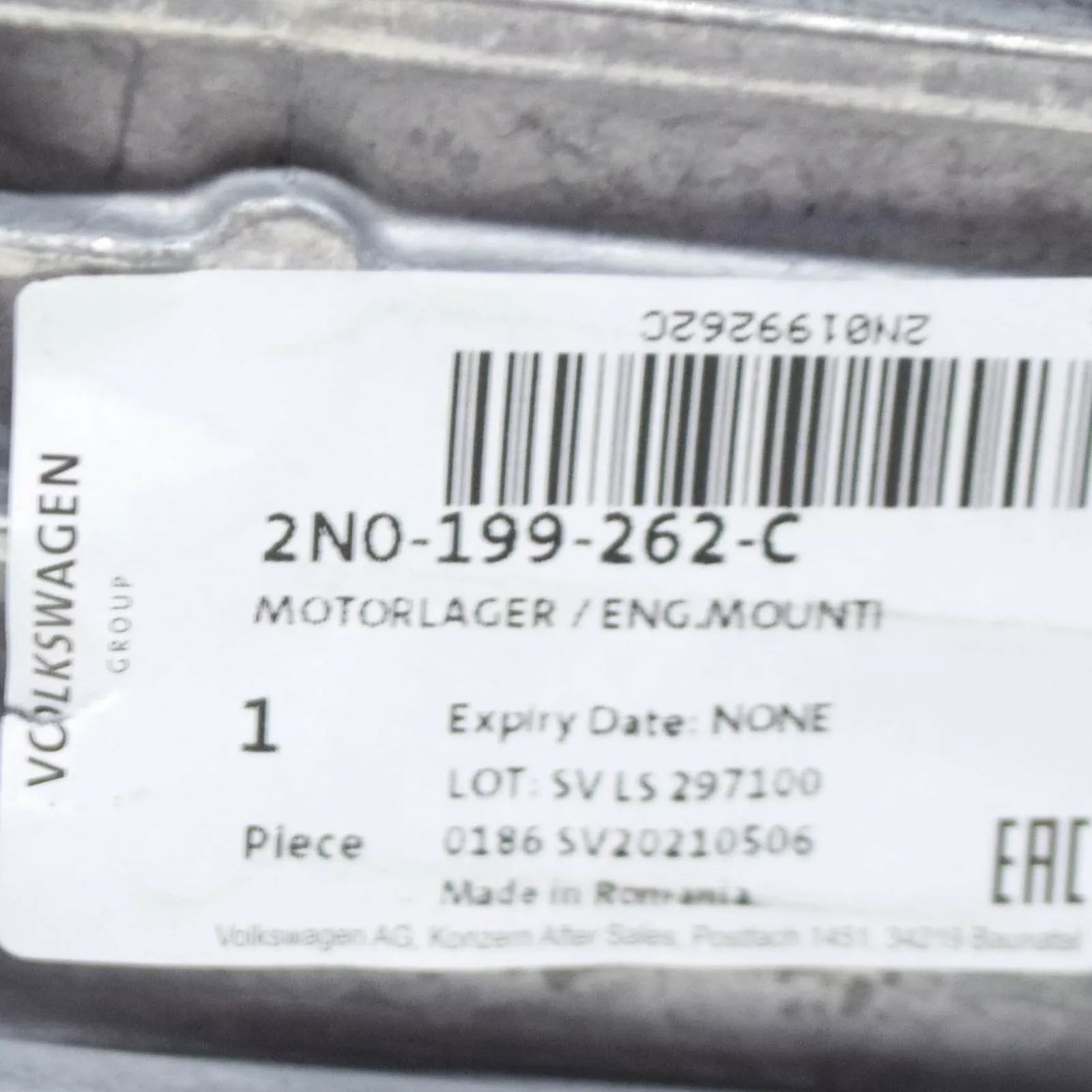 NEW VOLKSWAGEN CRAFTER SY RIGHT SIDE ENGINE MOUNT 2N0199262C