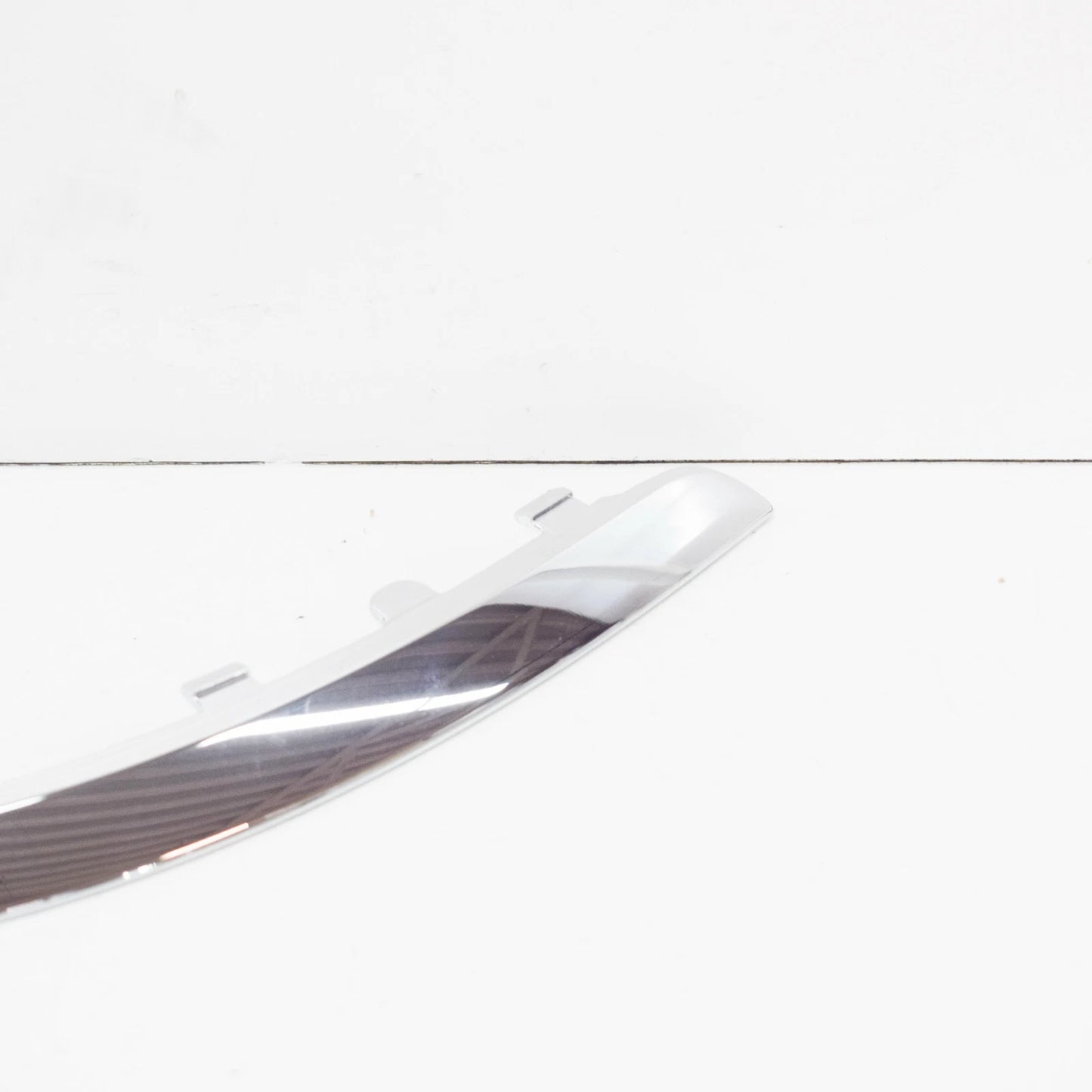 NEW MERCEDES-BENZ GL X164 REAR LEFT BUMPER UPPER TRIM STRIP A1648851321