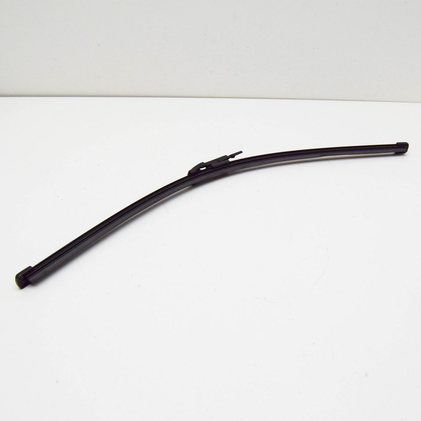 NEW MERCEDES-BENZ SPRINTER 906 REAR DOOR WIPER BLADE A0018203845 ORIGINAL