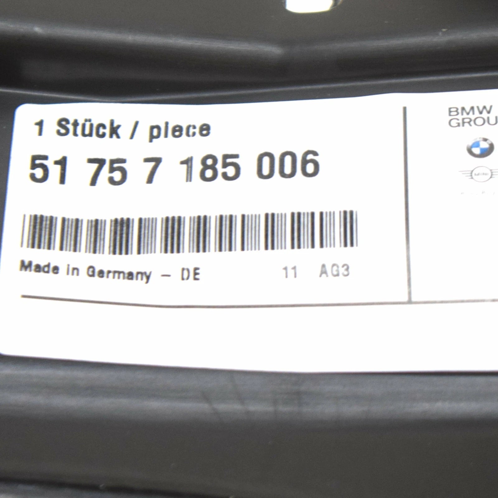 NEW BMW 7 F01 FRONT RIGHT BOTTOM FENDER LINER EXTENSION 51757185006 ORIGINAL