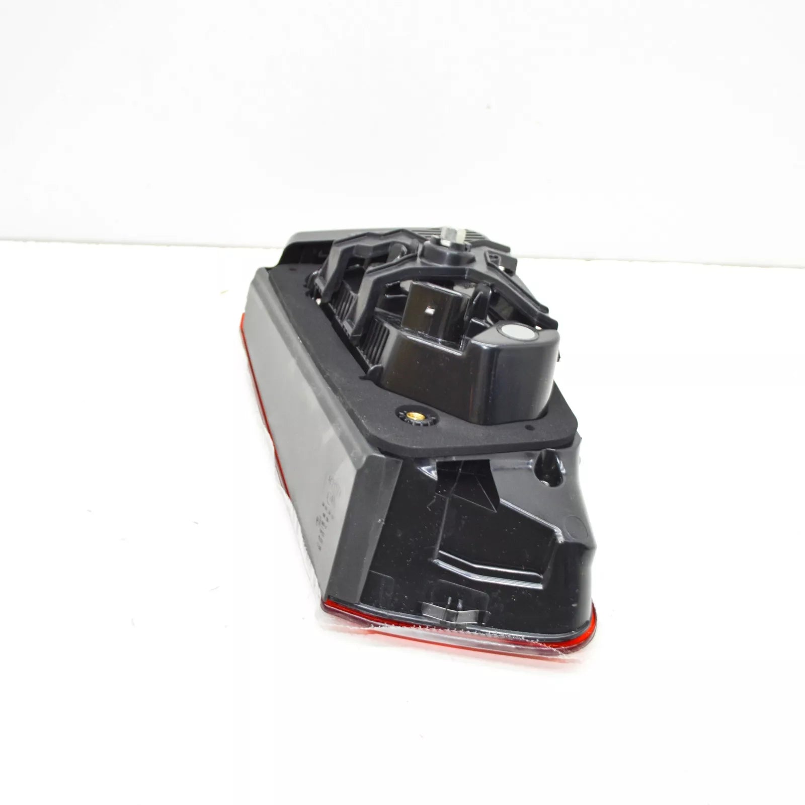 NEW AUDI A6 AVANT C7 REAR RIGHT SIDE TAILGATE TAILLIGHT 4G9945094F ORIGINAL