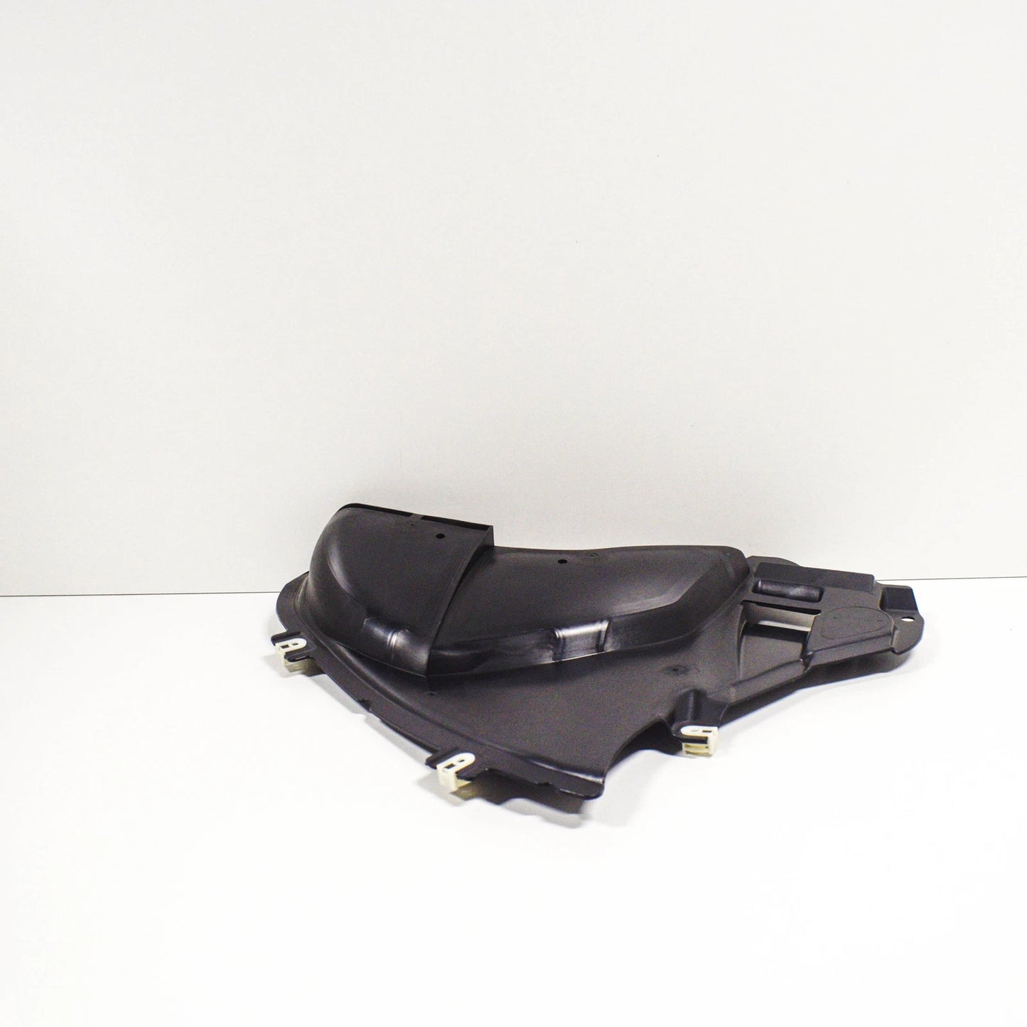 NEW BMW 5 G30 FRONT LEFT FENDER LINER WHEEL ARCH LOWER COVER 51757340743