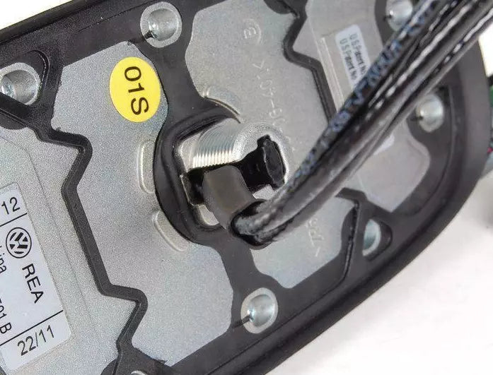 NEW VOLKSWAGEN TIGUAN 5N MK1 ANTENNA BASE 5N0035501B ORIGINAL