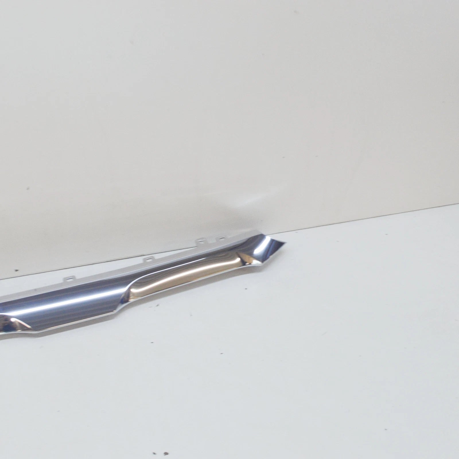 NEW MB GLB X247 FRONT BUMPER AREA LOWER PART COVER TRIM BAR A2478853903 ORIGINAL