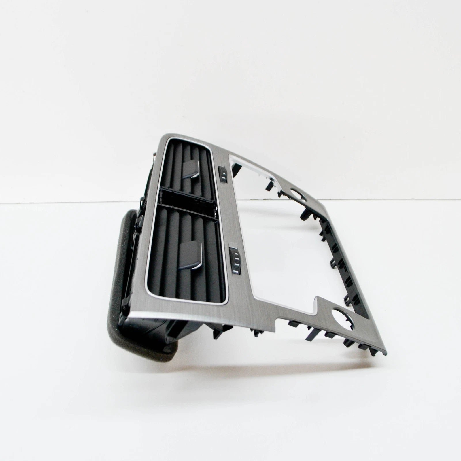 NEW VW GOLF MK7 CENTRE FRESH AIR VENT LHD 5G1819728AFDMD ORIGINAL