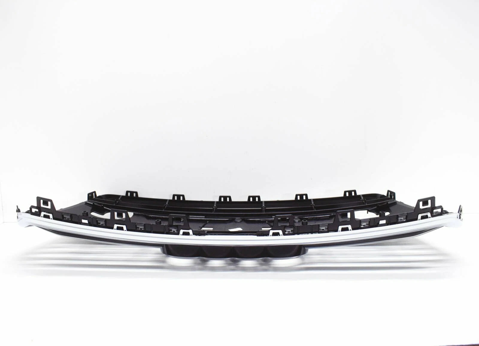 NEW AUDI A7 4G FRONT RADIATOR GRILLE 4G8853651GT94