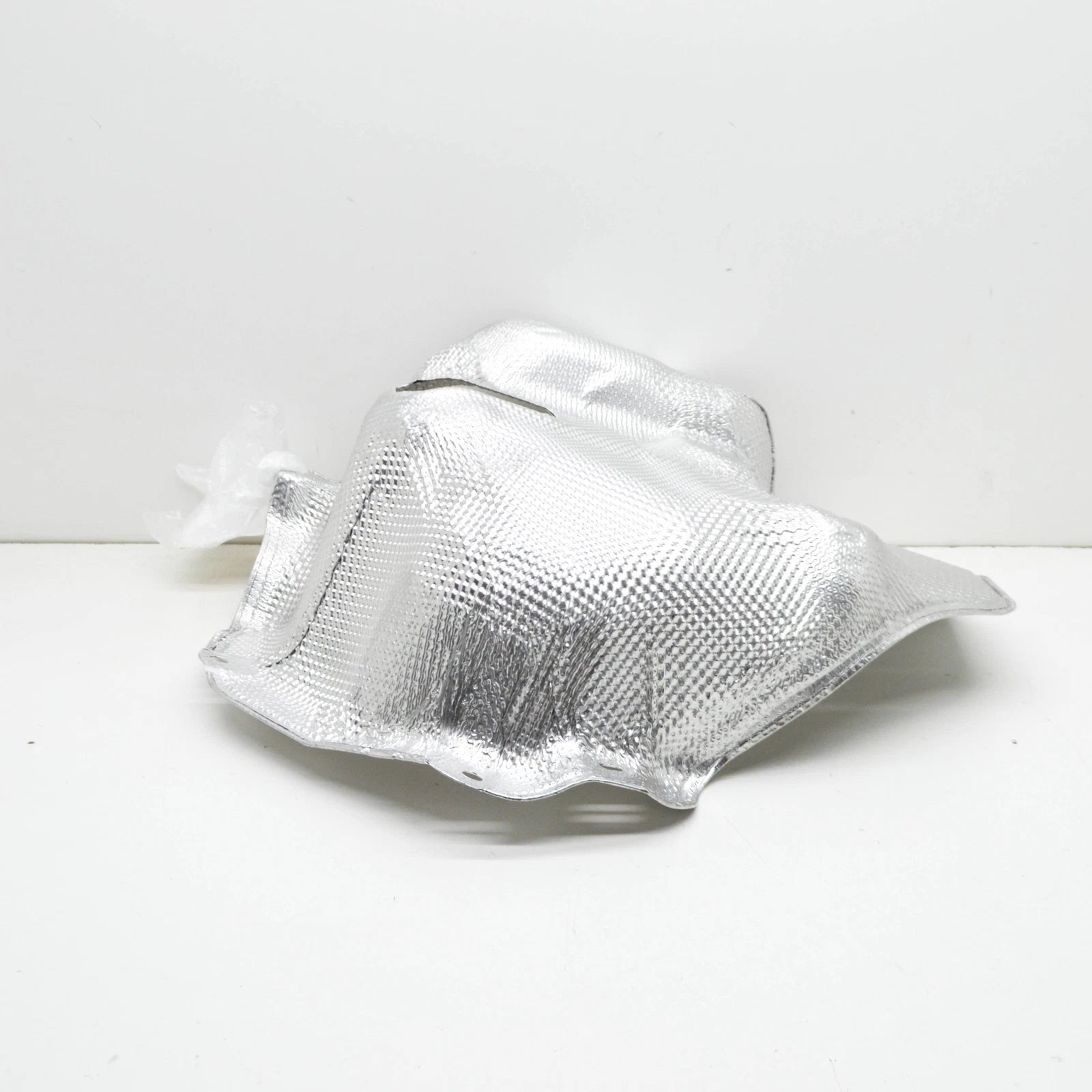 NEW BMW 5 G30 REAR SILENCER LEFT HEAT PROTECTION 51487340823 ORIGINAL