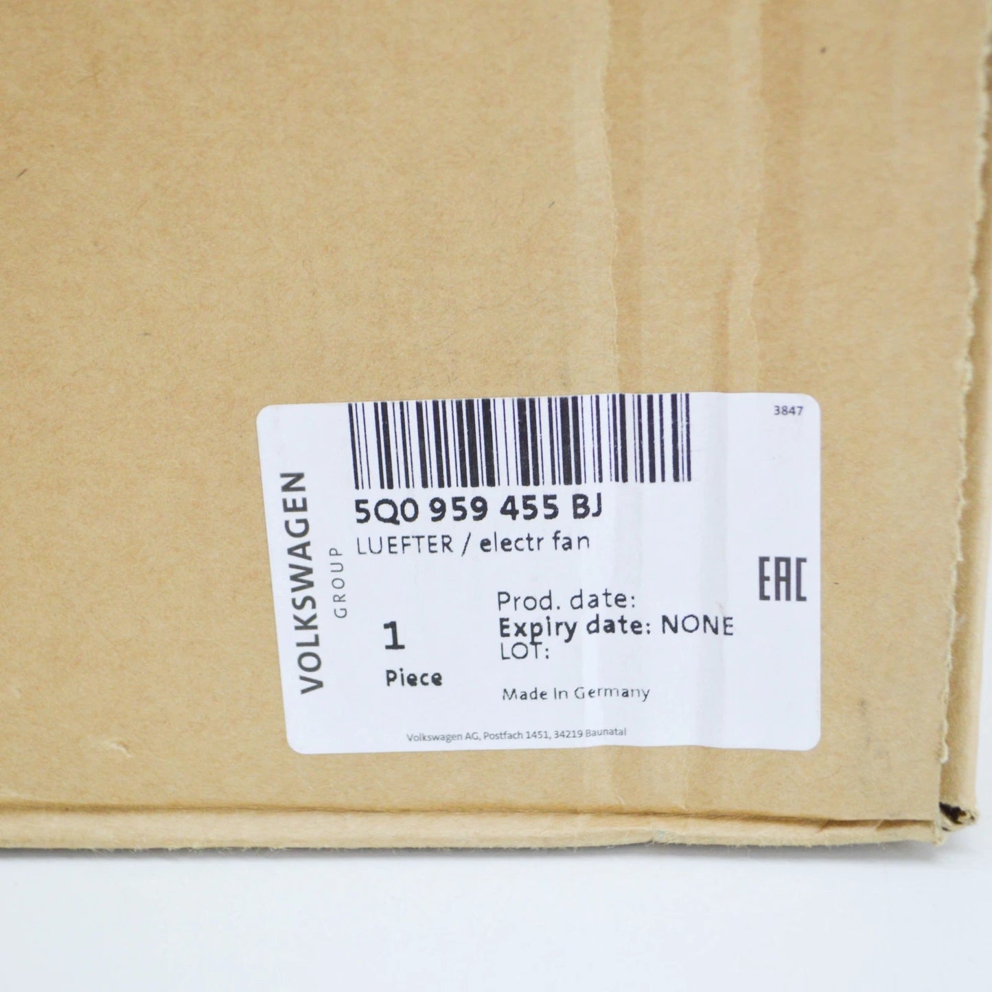 NEW AUDI Q2 RADIATOR FAN 5Q0959455BJ ORIGINAL