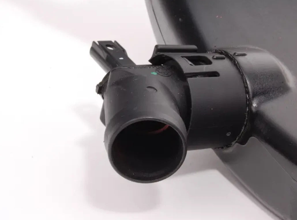 NEW BMW 3 E90 ENGINE AIR INTAKE TUBE 7556550 13717556550 ORIGINAL