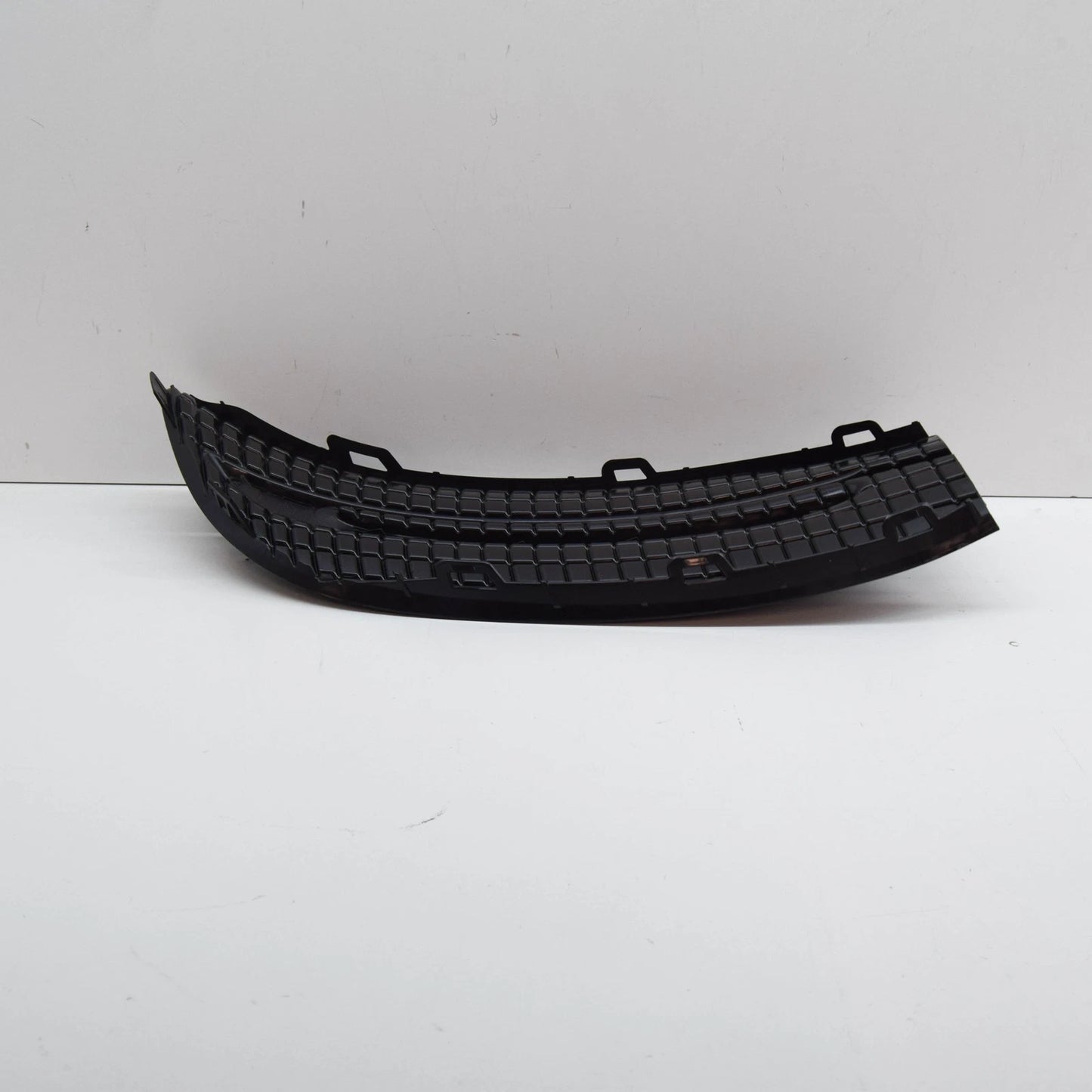 NEW MERCEDES-BENZ S W222 FRONT BUMPER RIGHT OUTER GRILLE A2228856200 ORIGINAL