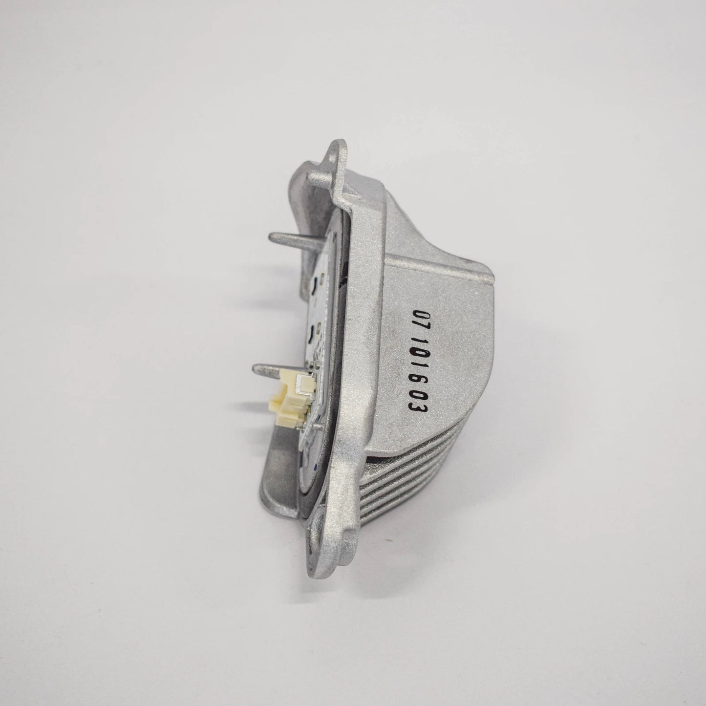 NEW AUDI Q5 8R RIGHT HEADLIGHT DRL LED MODULE 8R0941476B 2016 ORIGINAL