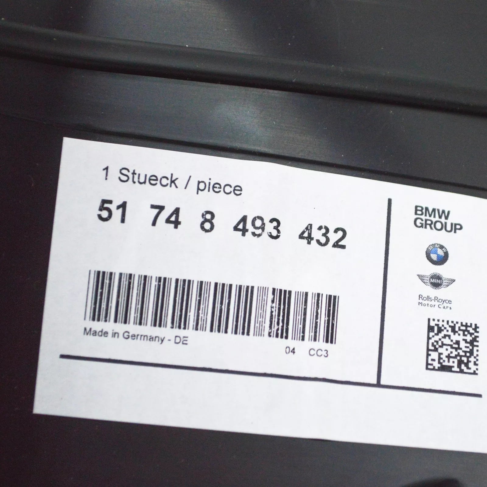 NEW BMW X1 F48 RADIATOR AIR DUCT LEFT 51748493432 ORIGINAL