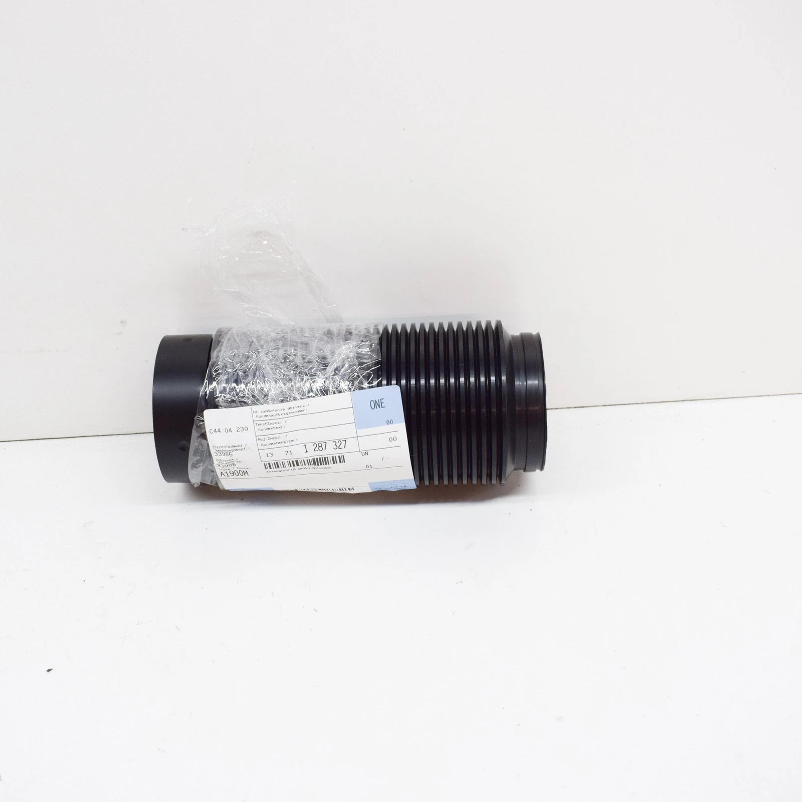 NEW BMW 5 E28 INTAKE TUBE 13711287327 1287327 ORIGINAL