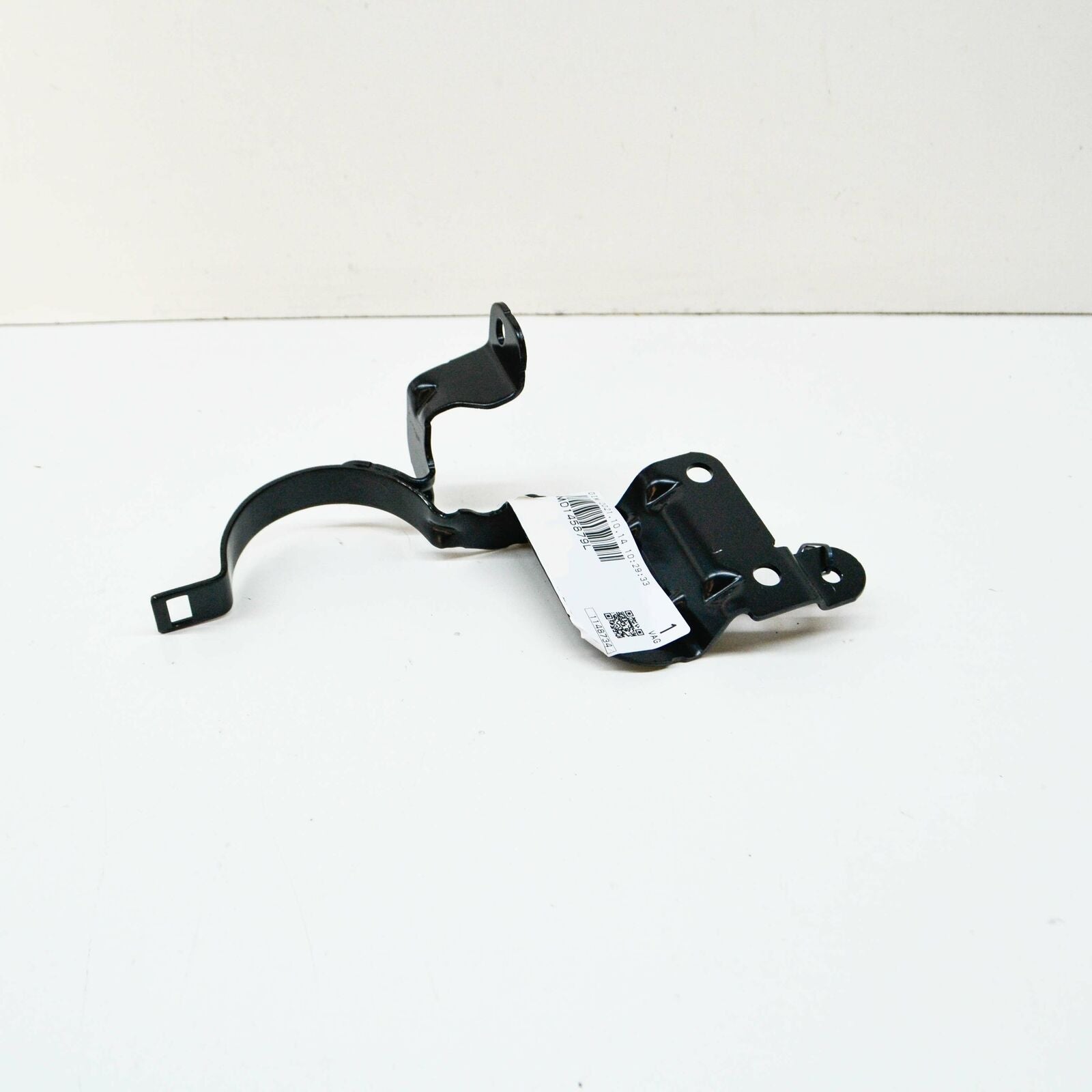 NEW AUDI Q7 4M ENGINE AUXILIARY WATER PUMP BRACKET 4M0145879L ORIGINAL