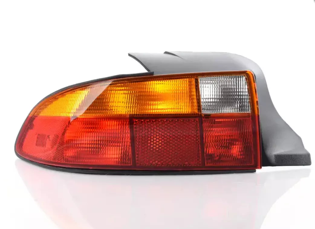 NEW BMW Z3 COUPE E36 REAR LEFT TAILLIGHT 63218389713 8389713 ORIGINAL