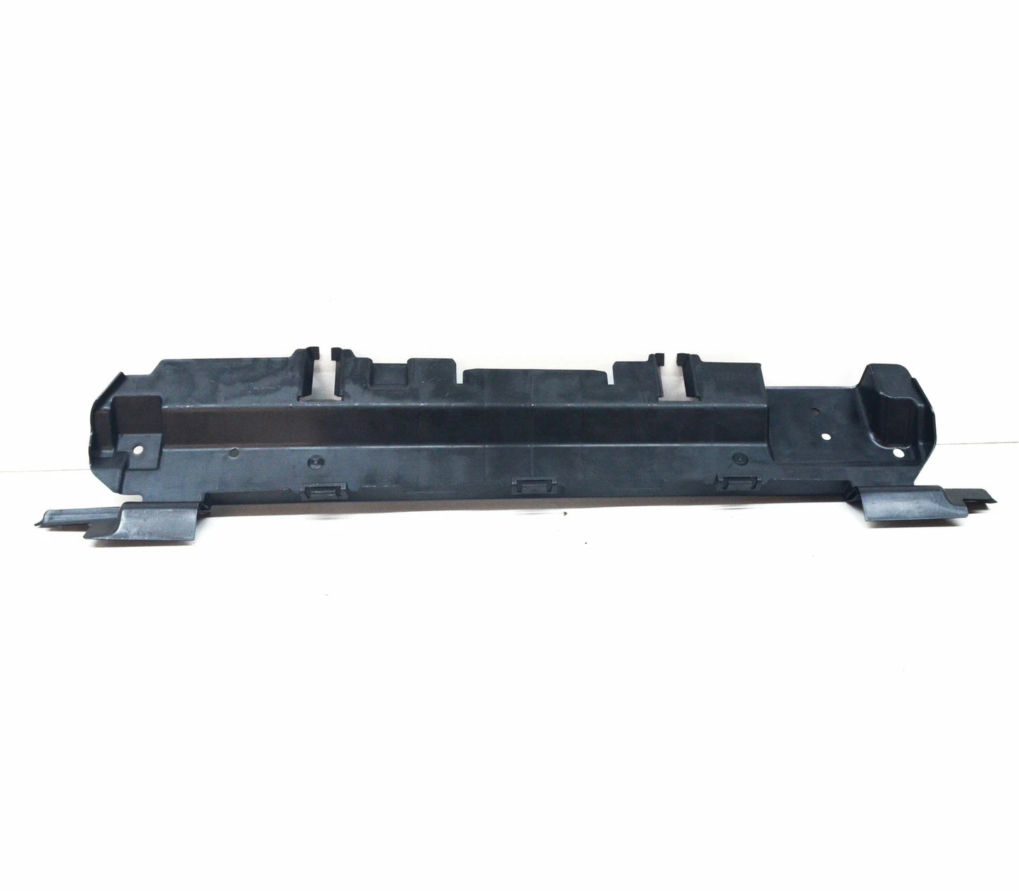 NEW MB E COUPE C207 OIL COOLER LOWER AIR INTAKE COVER LID A2075050588 ORIGINAL