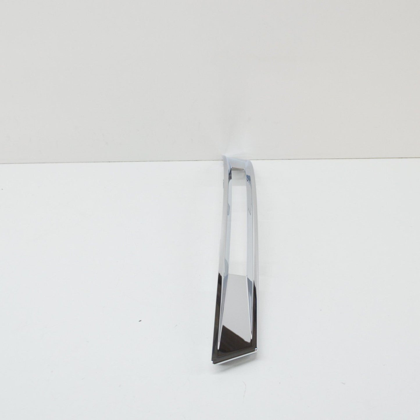 NEW MB C W204 AMG FRONT BUMPER LEFT DRL LIGHT TRIM A2048853174 ORIGINAL