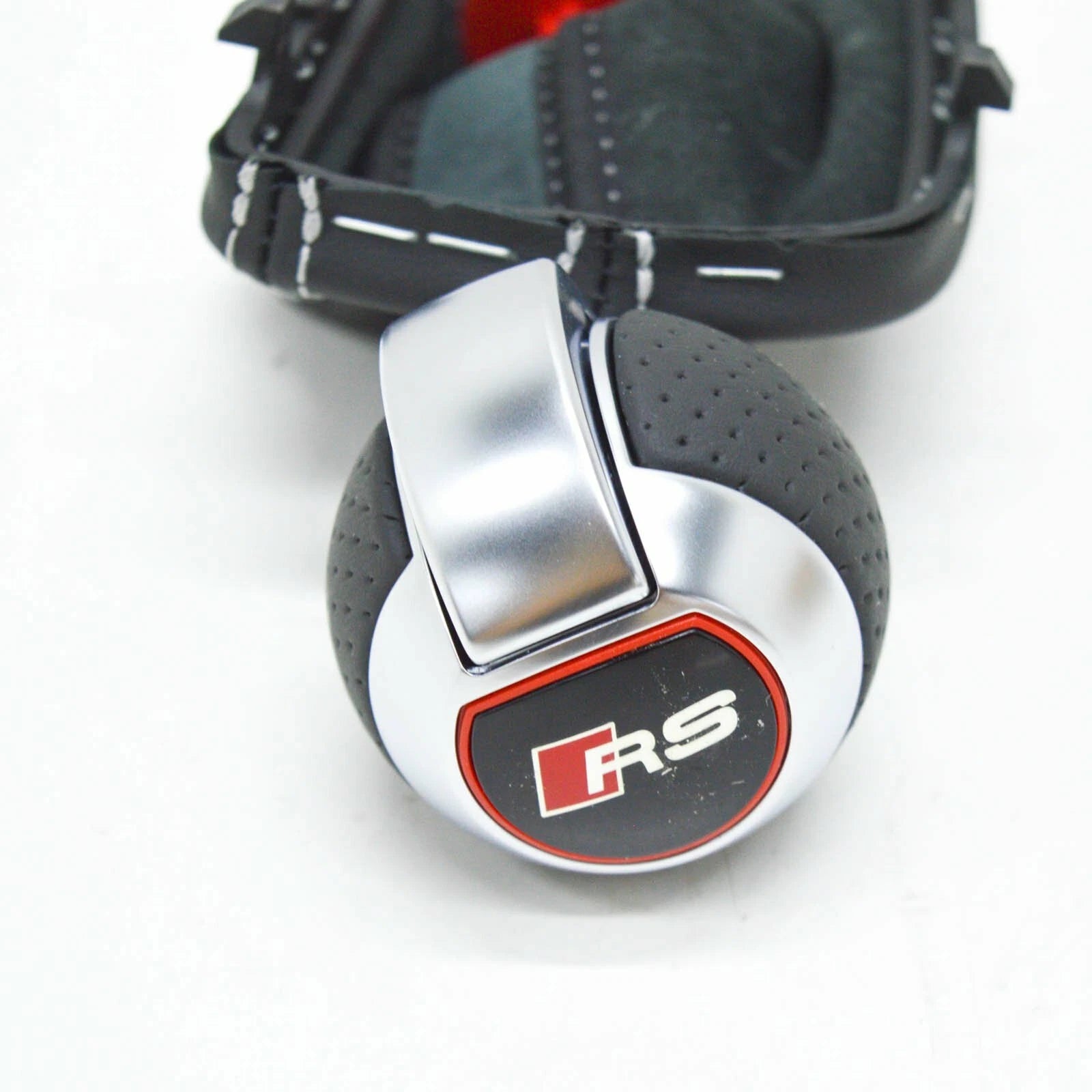 NEW AUDI A3 RS3 8P AUTOMATIC GEAR SHIFT KNOB LHD 8P1713139AAOCK ORIGINAL