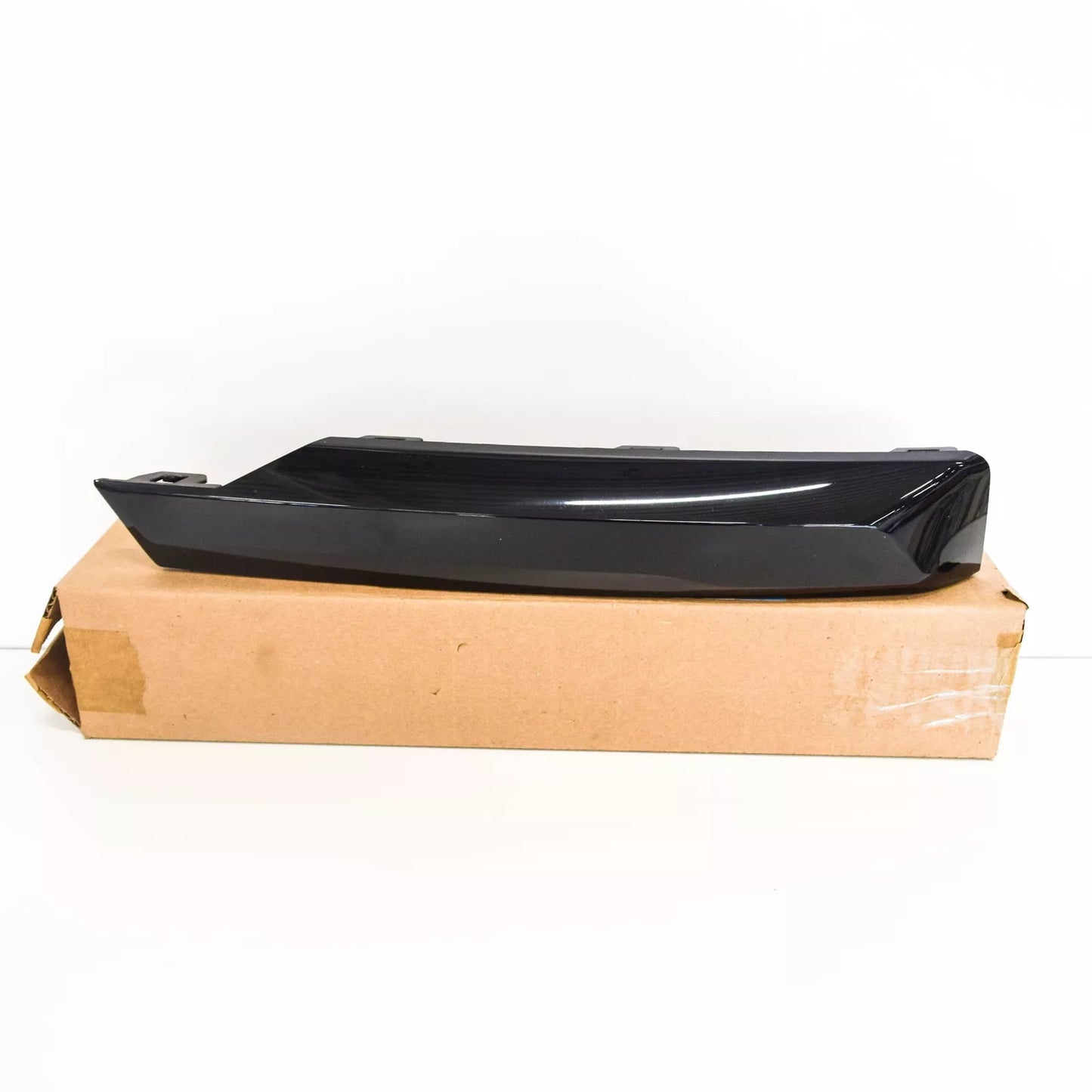 NEW BMW X3 G01 FRONT LEFT BUMPER IMPACT STRIP 51117421483 ORIGINAL