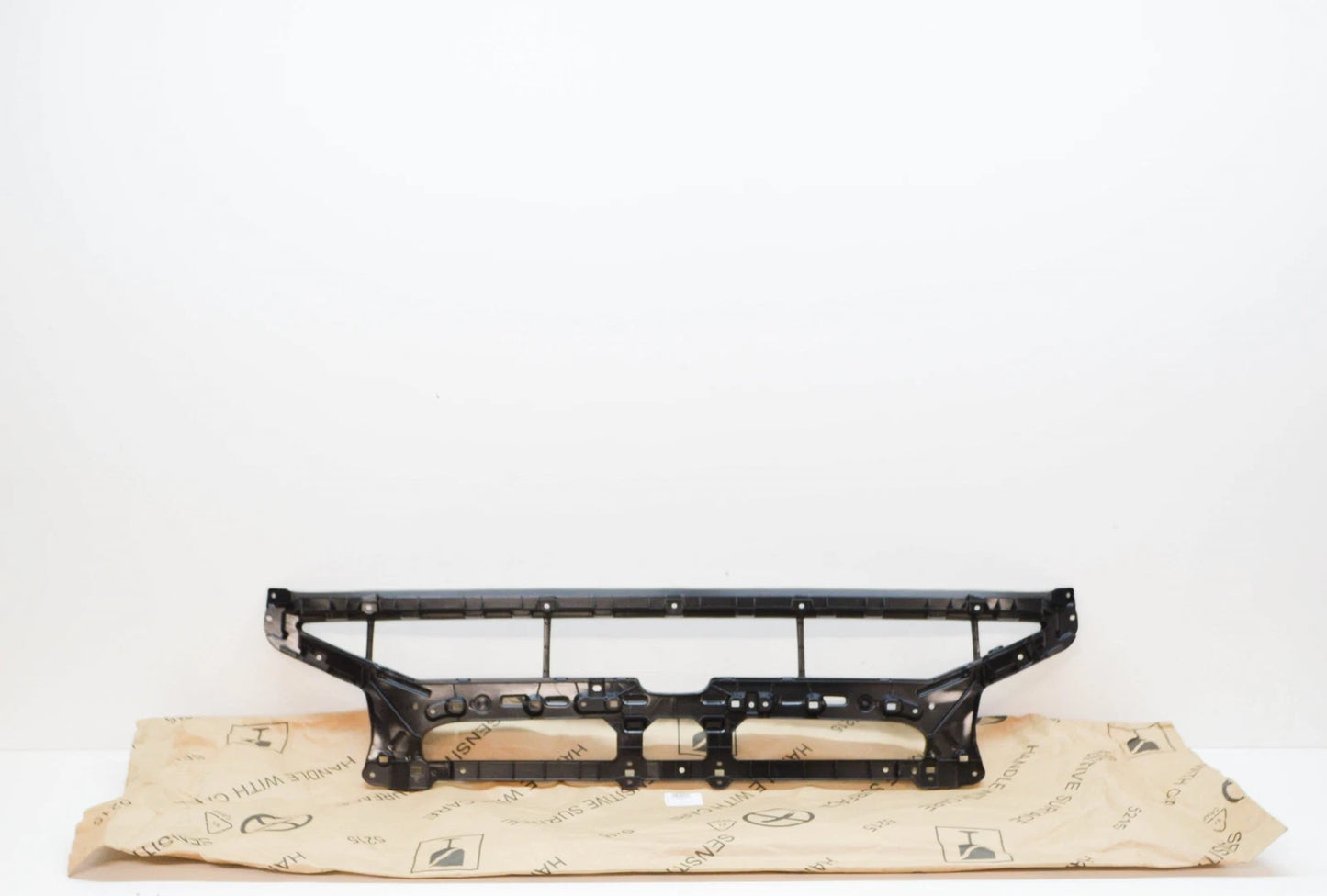 NEW AUDI E-TRON SPORTBACK GEA FRONT BUMPER CENTER GRILL 4KE807683A9B9