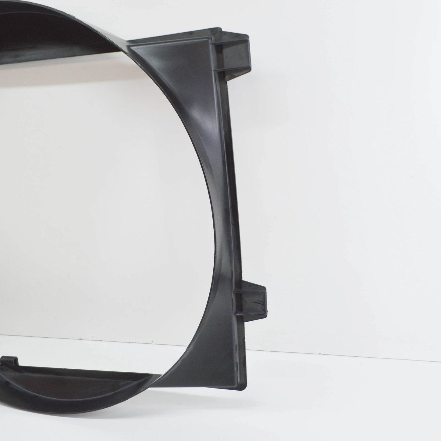 NEW MERCEDES-BENZ SPRINTER 3-T BOX 903 FAN SHROUD A9015050655 ORIGINAL