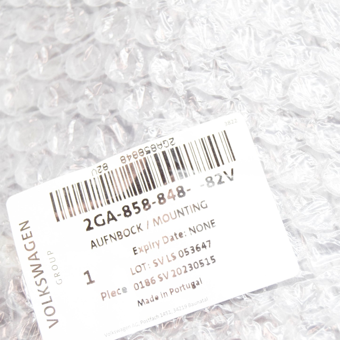 NEW VW T-ROC A11 RIGHT LUGGAGE COMPARTMENT MOUNTING BLOCK 2GA85884882V ORIGINAL